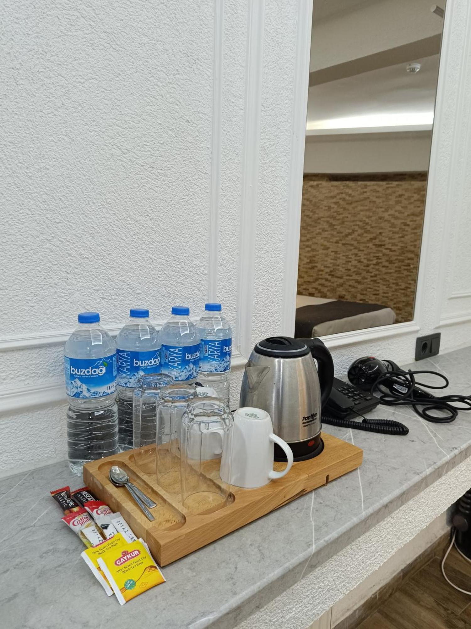 Efzen Hotel Istanbul Luaran gambar